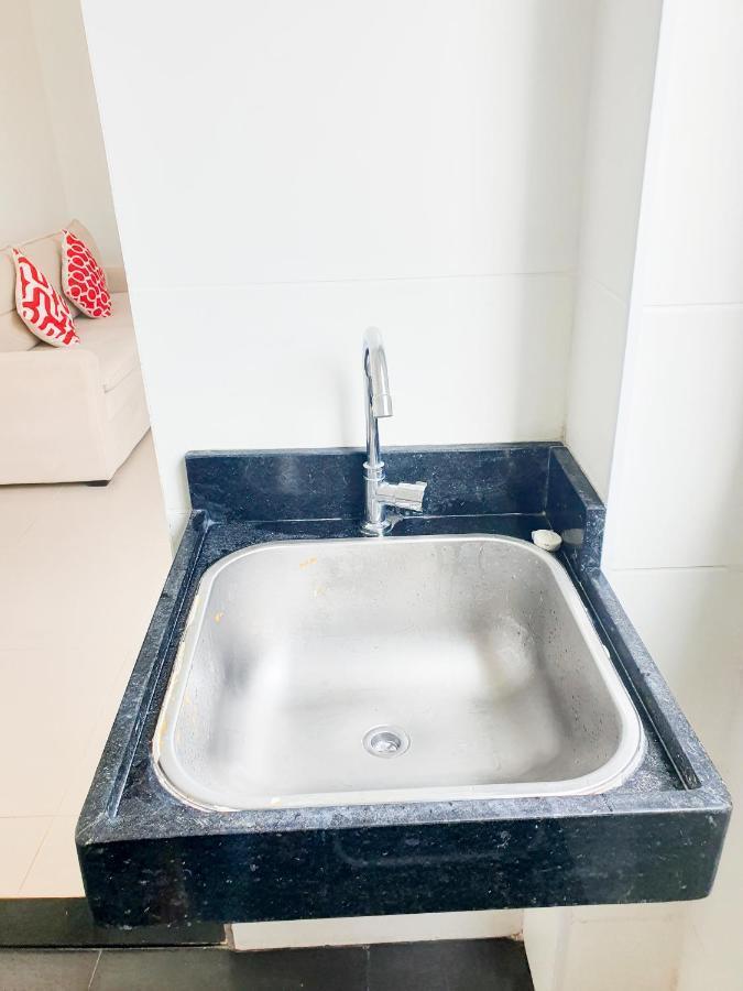 Apartamento Perto Da Praia E Do Aeroporto Leilighet Lauro de Freitas Eksteriør bilde