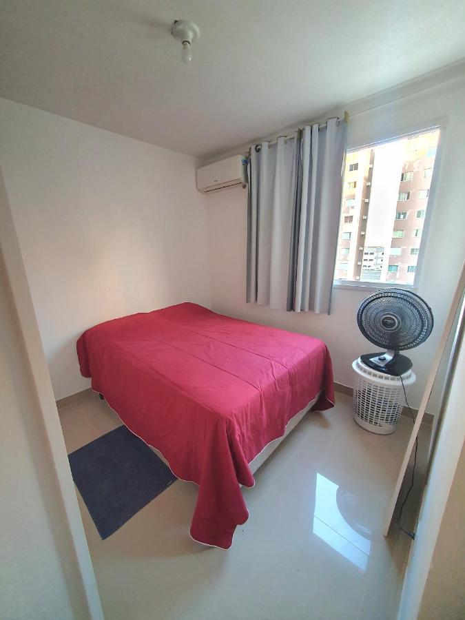Apartamento Perto Da Praia E Do Aeroporto Leilighet Lauro de Freitas Eksteriør bilde